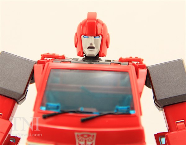 Transformers Masterpiece MP 27 Ironhide Video Review Images  (25 of 48)